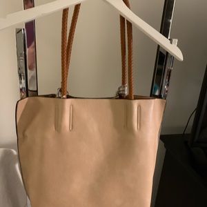 TAN PURSE/TOTEBAG  3 pieces.  Vegan “leather”